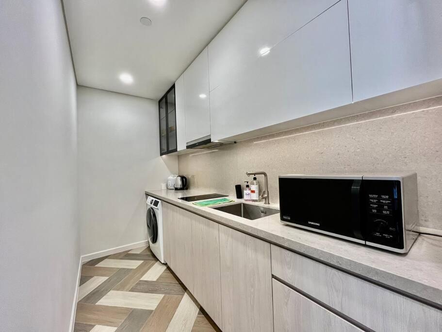 The Galleria - 1br #5 Căn hộ *